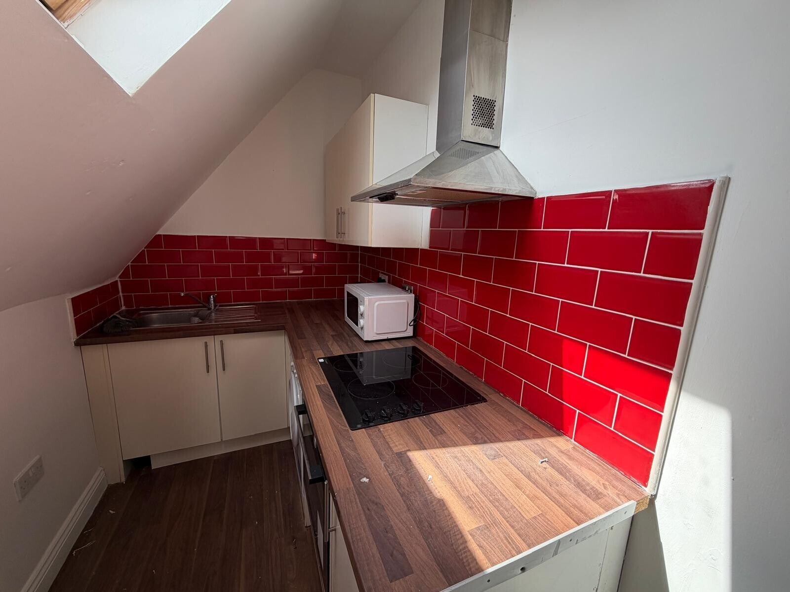 Flat Upper Bond Street in Hinckley and Bosworth