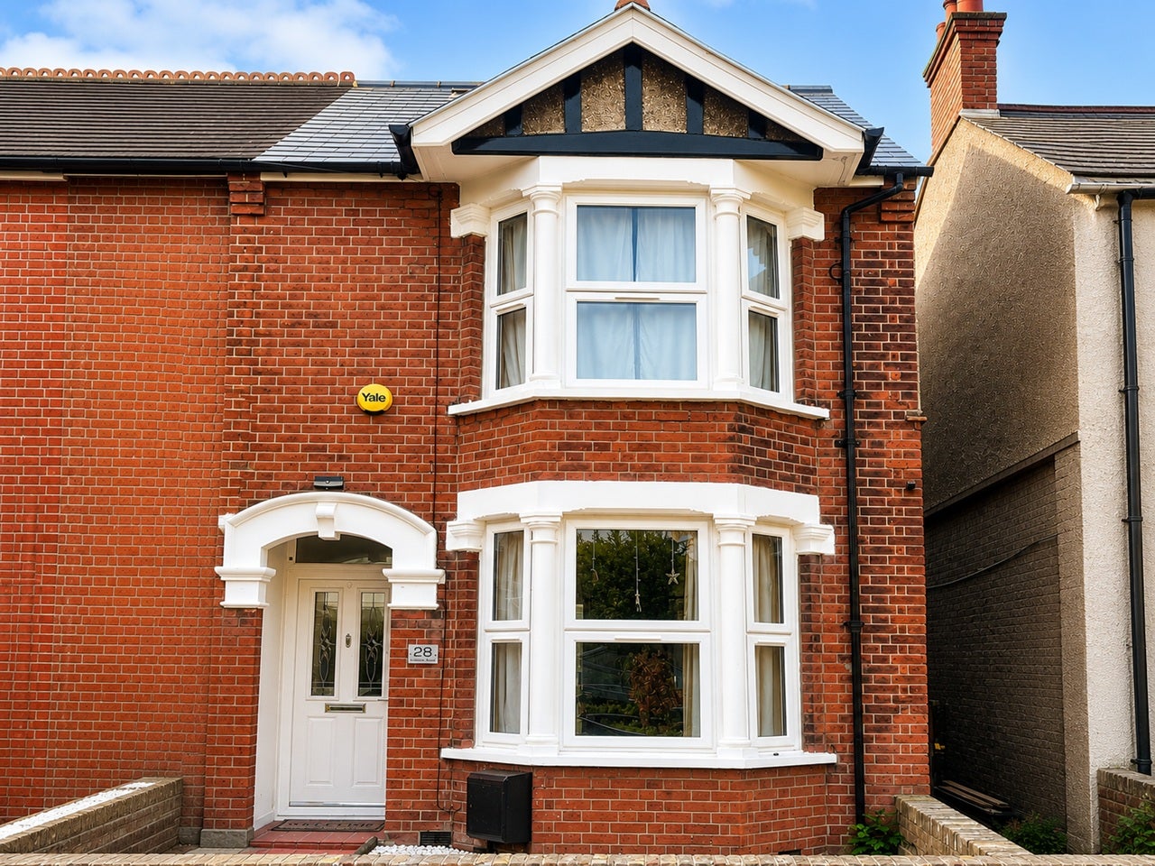 House Melrose Road in Greater London