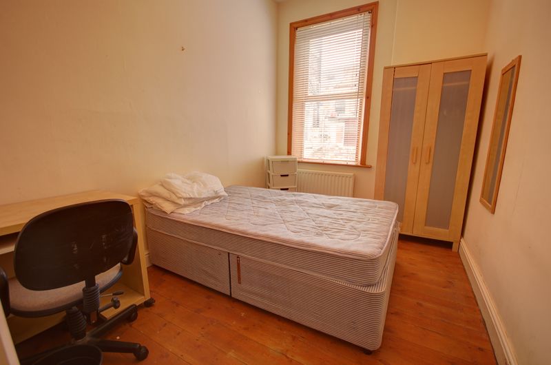Flat Glenthorn Road in Newcastle upon Tyne