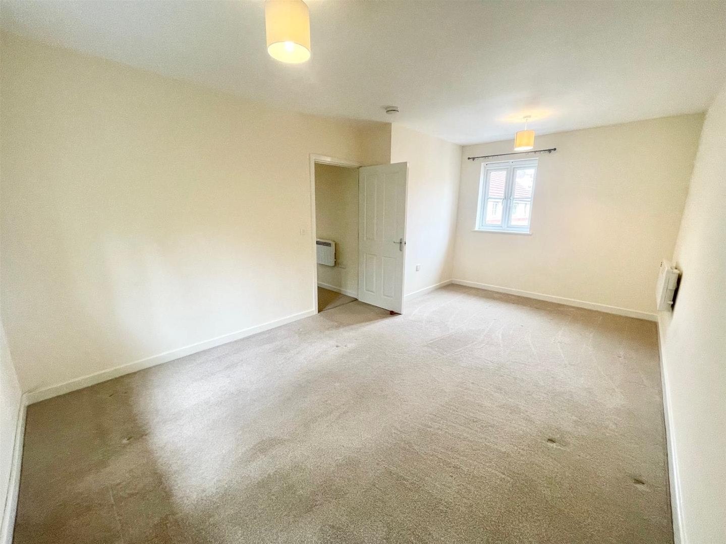 Flat Dickinsons Fields in Bristol