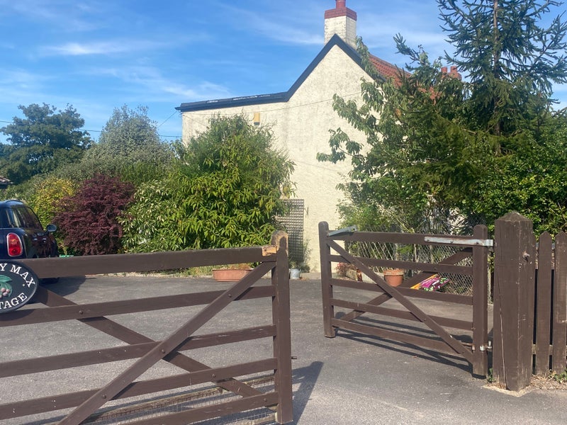 Room Barton Road in Winscombe