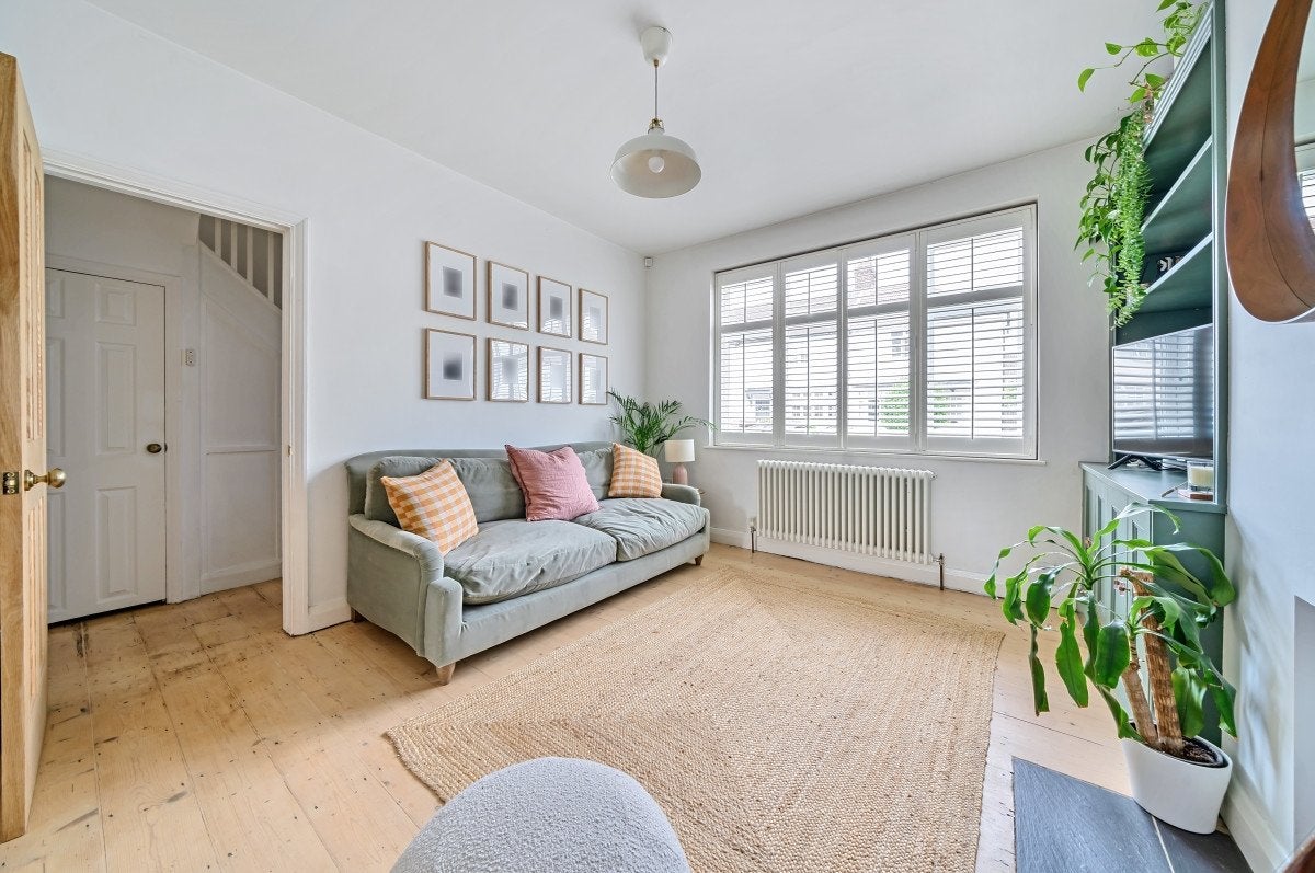 House Summerfield Street in Greater London