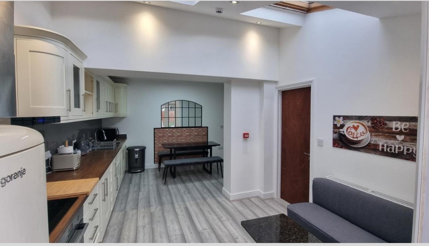 Room King's Road in St Albans