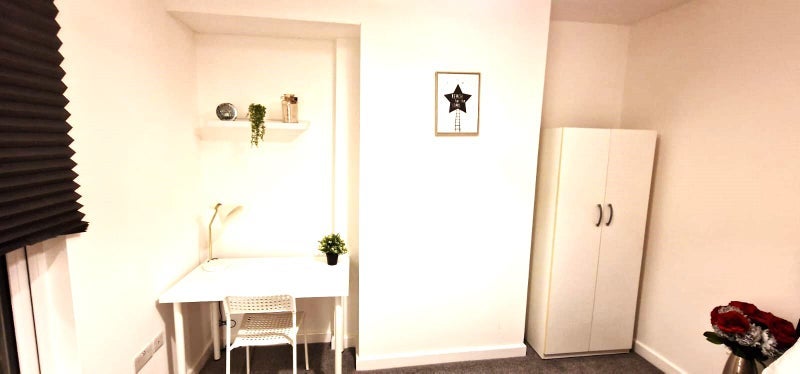 Room Scott Street in Maidstone