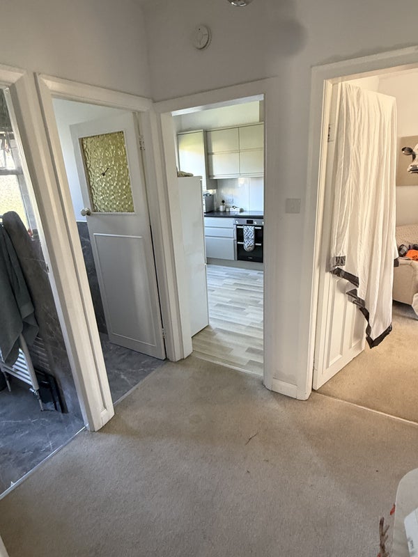 Room Fieldview in Greater London
