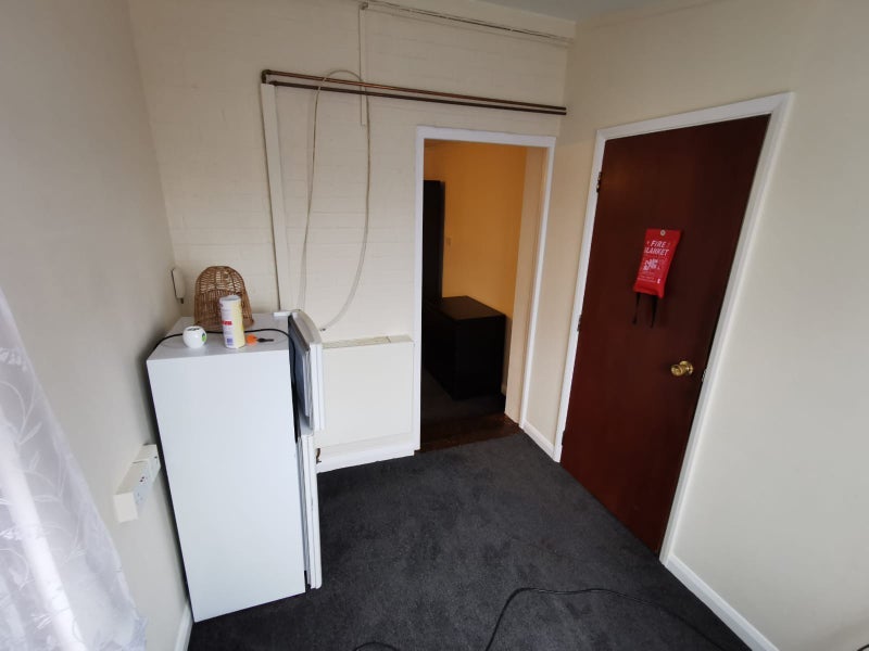 Room Pinceybrook Road in Harlow