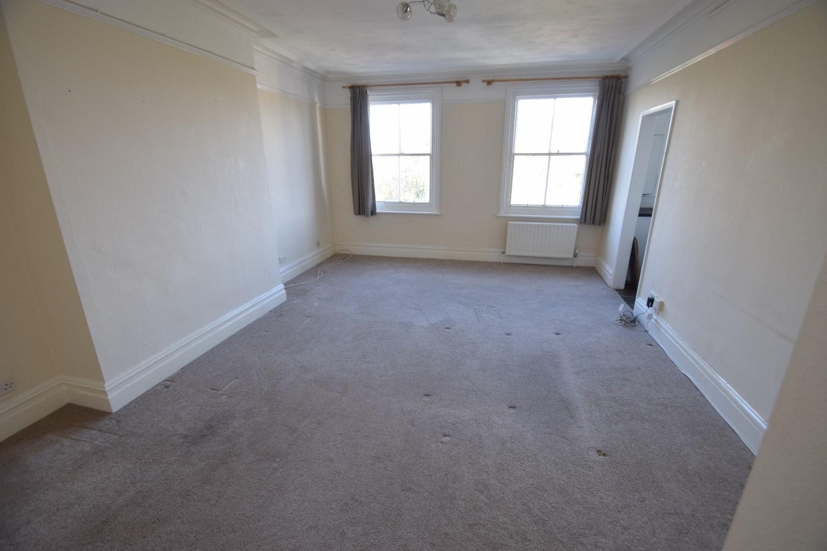 Flat St Anne's Road in Eastbourne