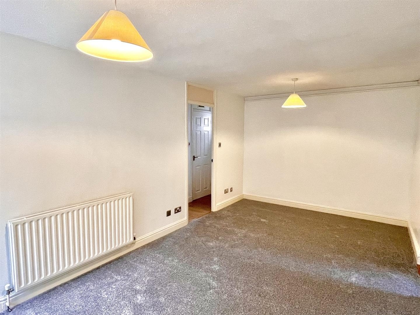 Flat Haresfield Close in Redditch