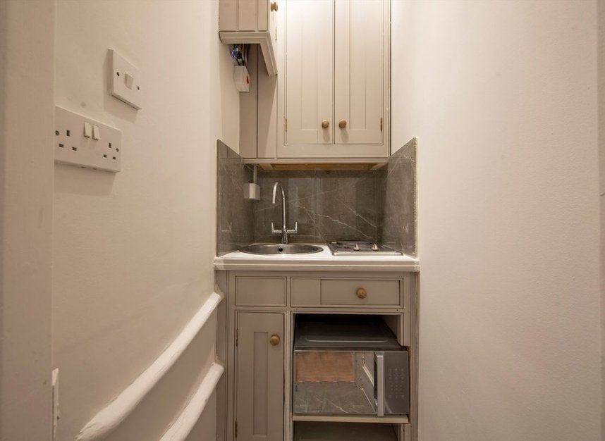Flat Hallam Street in City of Westminster
