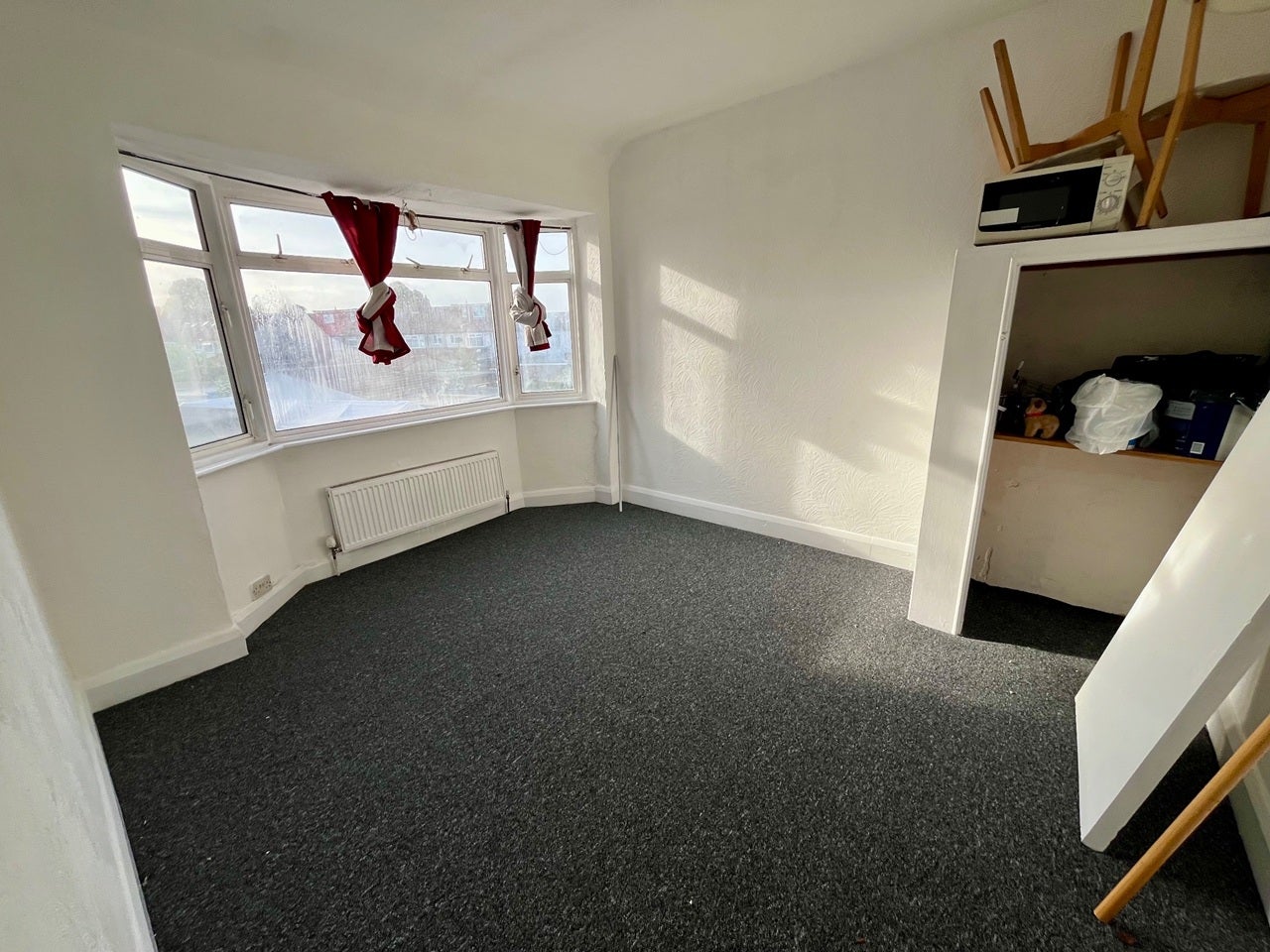 Flat Somerset Road in Greater London