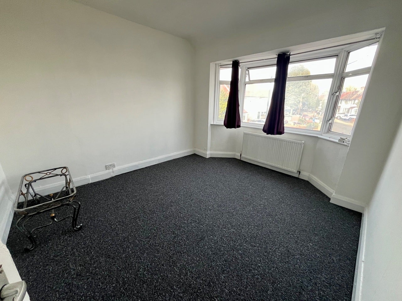 Flat Somerset Road in Greater London
