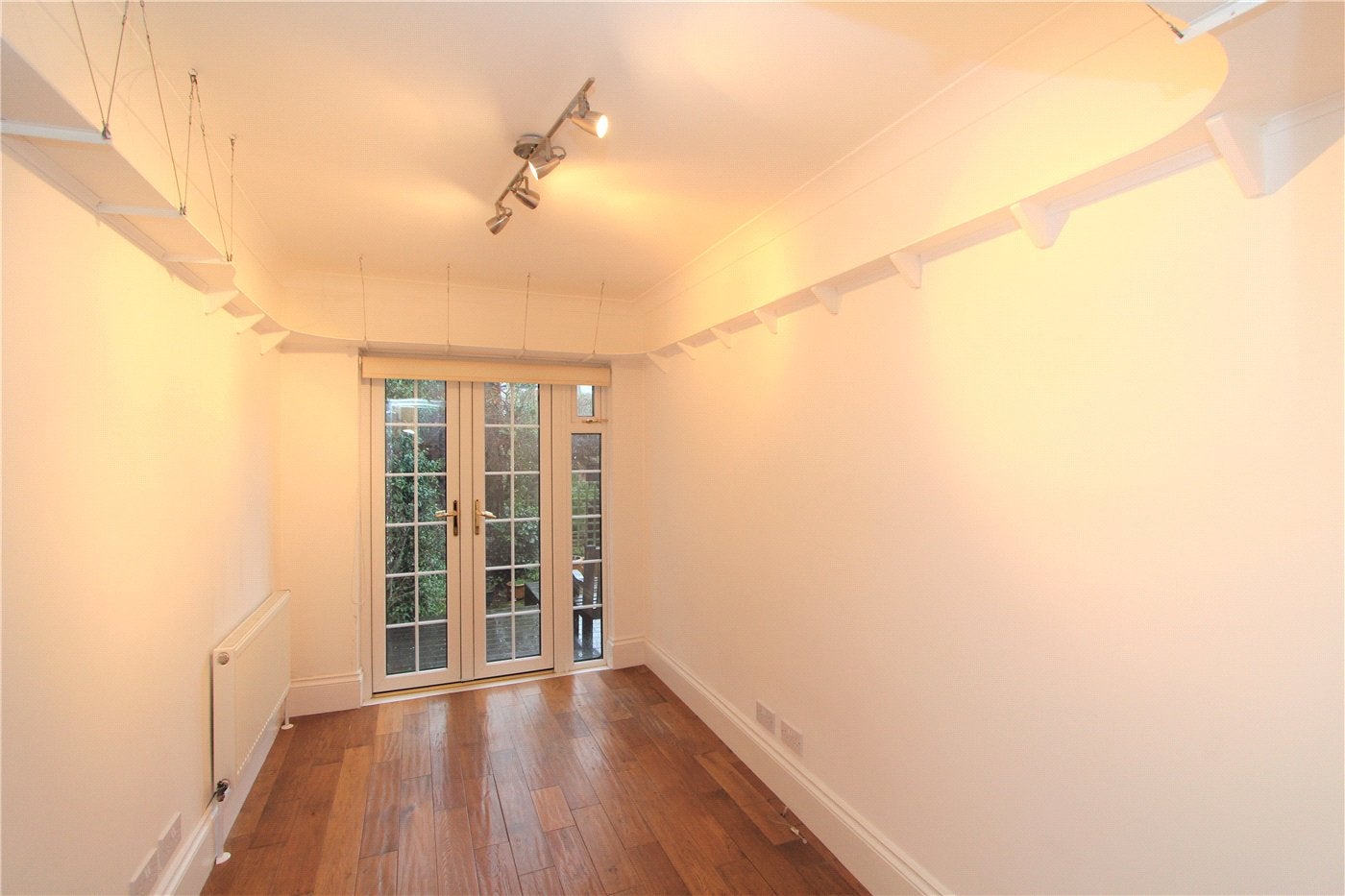 Flat Castlebar Road in Greater London