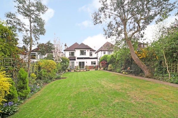 House Dukes Avenue in London