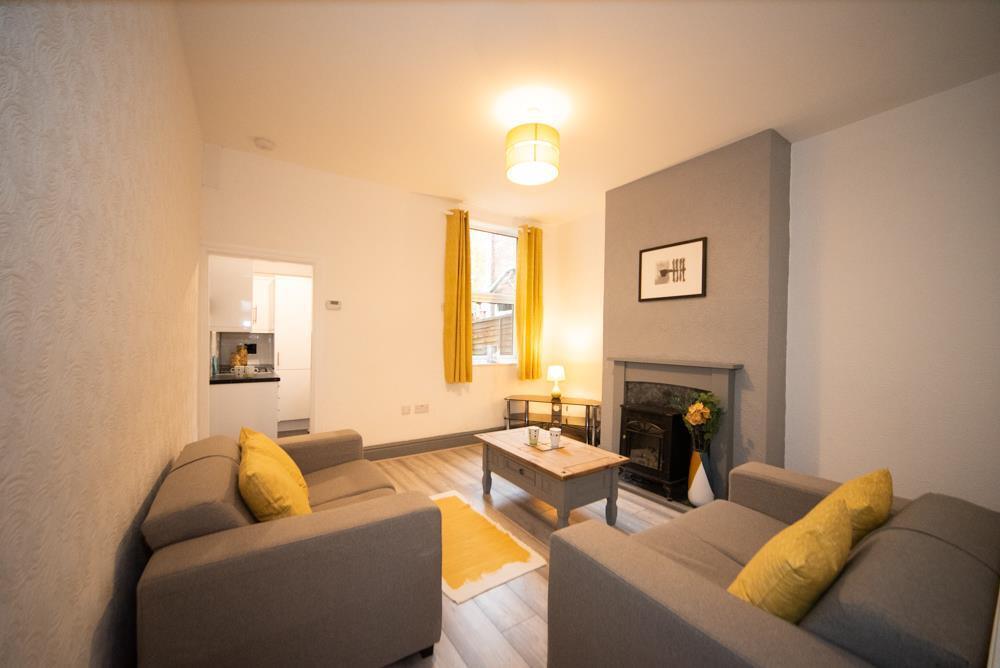 Flat Pershore Road in Birmingham