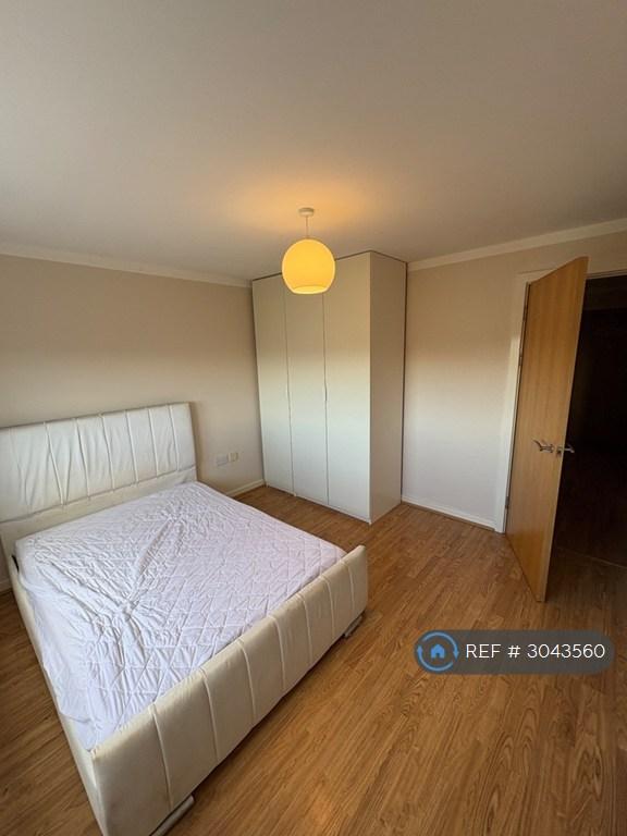 Flat Gramercy Park in Coventry