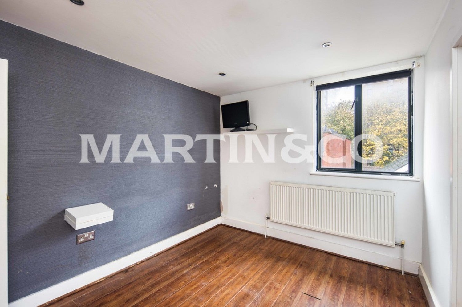 Flat Cranbrook Mews in Greater London