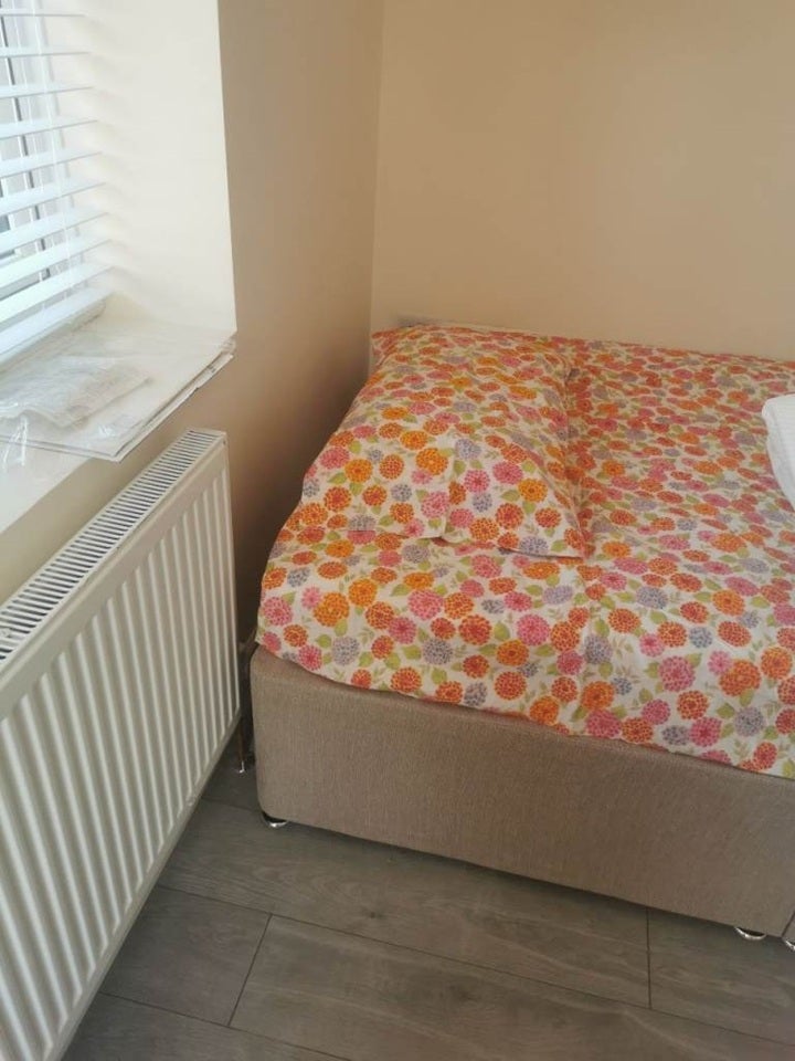 Flat Russet Close in Borough of Spelthorne