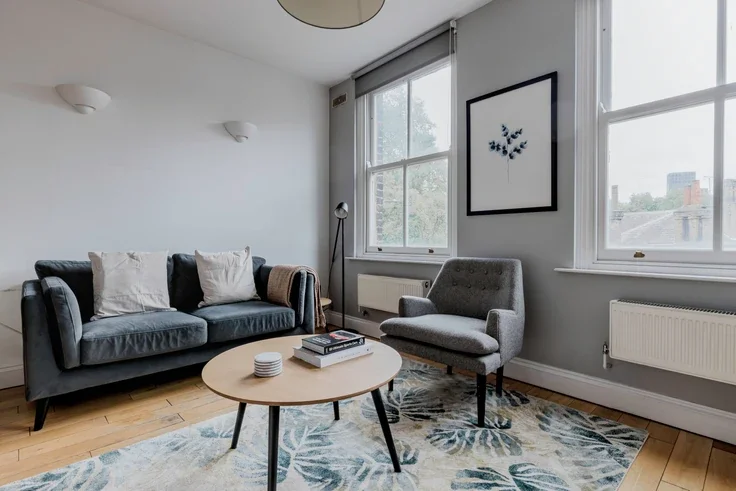 Flat Clerkenwell Road in Greater London