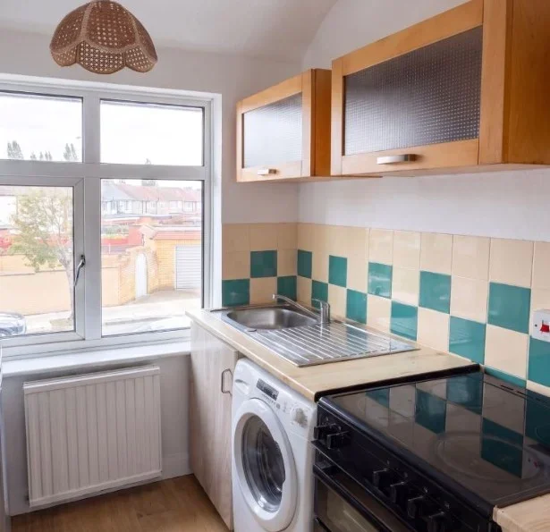 Flat Mansell Road in Greater London