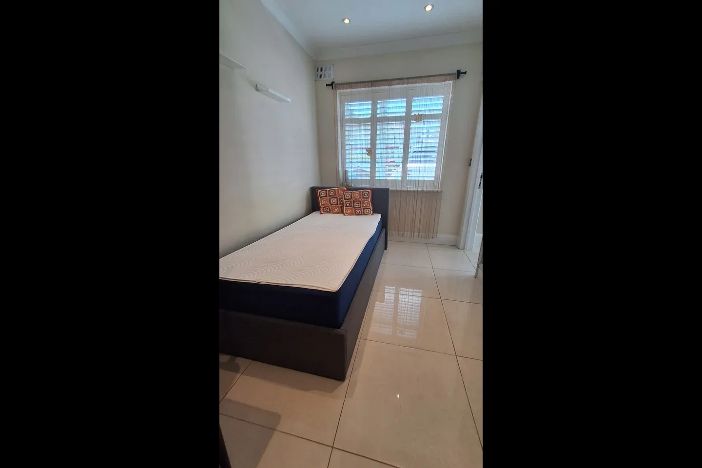 Flat Saint Leonards Avenue in Greater London