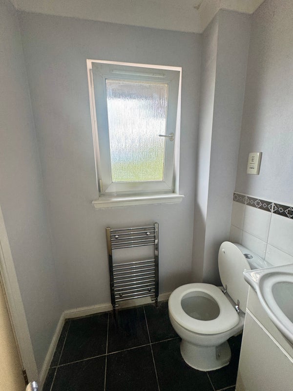 Room St Andrew's Drive in Glasgow