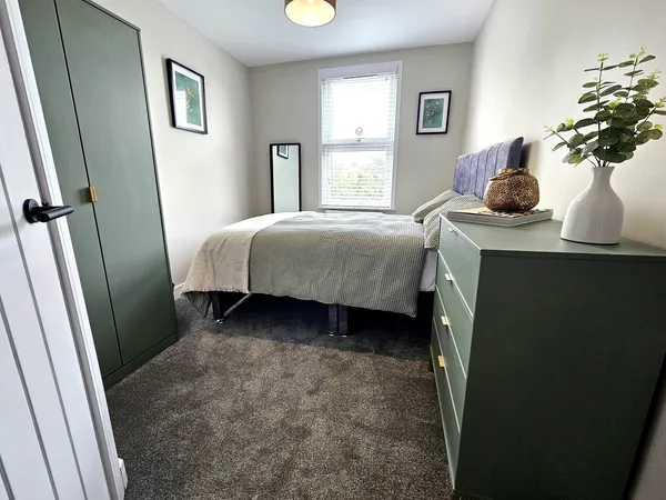 Flat Florence Road in Maidstone