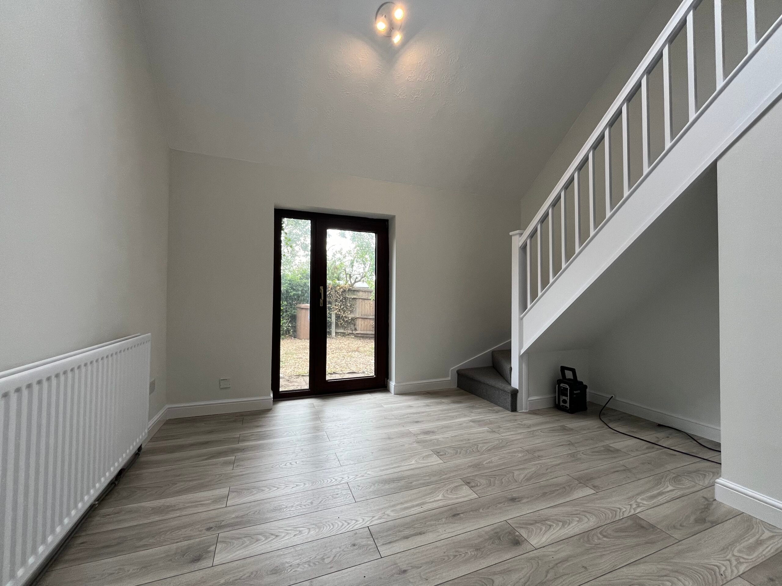 Flat Delapre Court in Eye