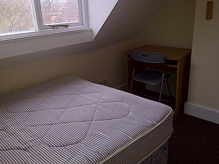 Room Cowley Road in Oxford