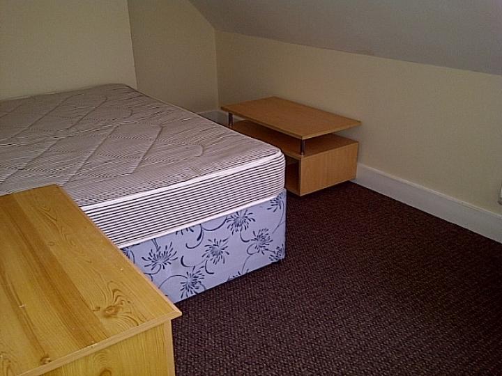 Room Cowley Road in Oxford
