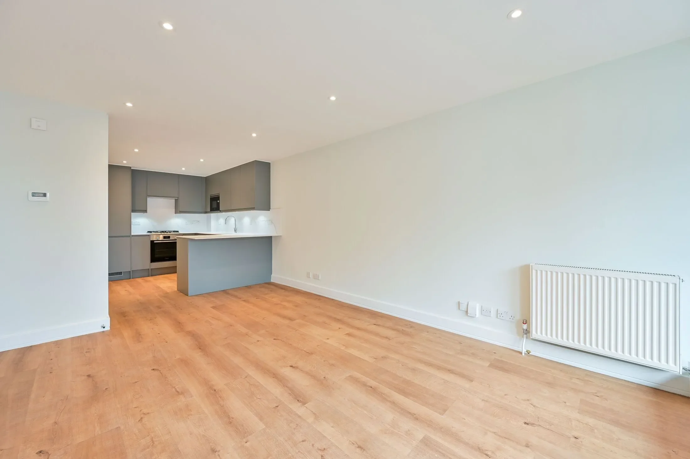 Flat Little Dorrit Court in Greater London