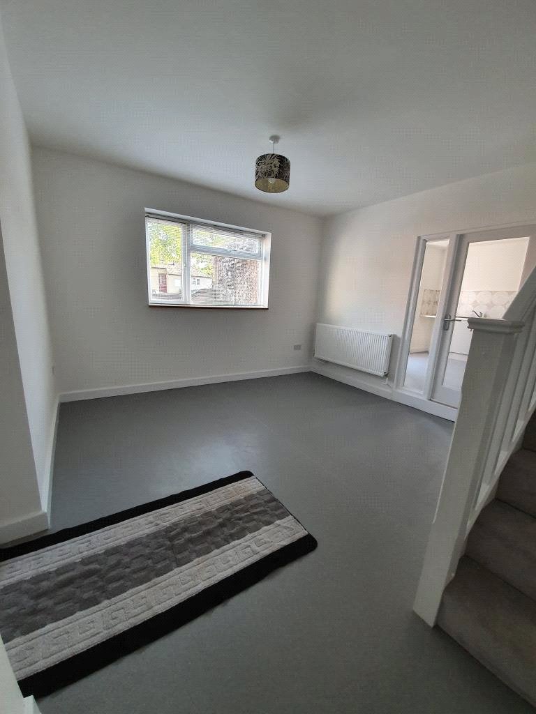 House Locketts Court in Cannock Chase