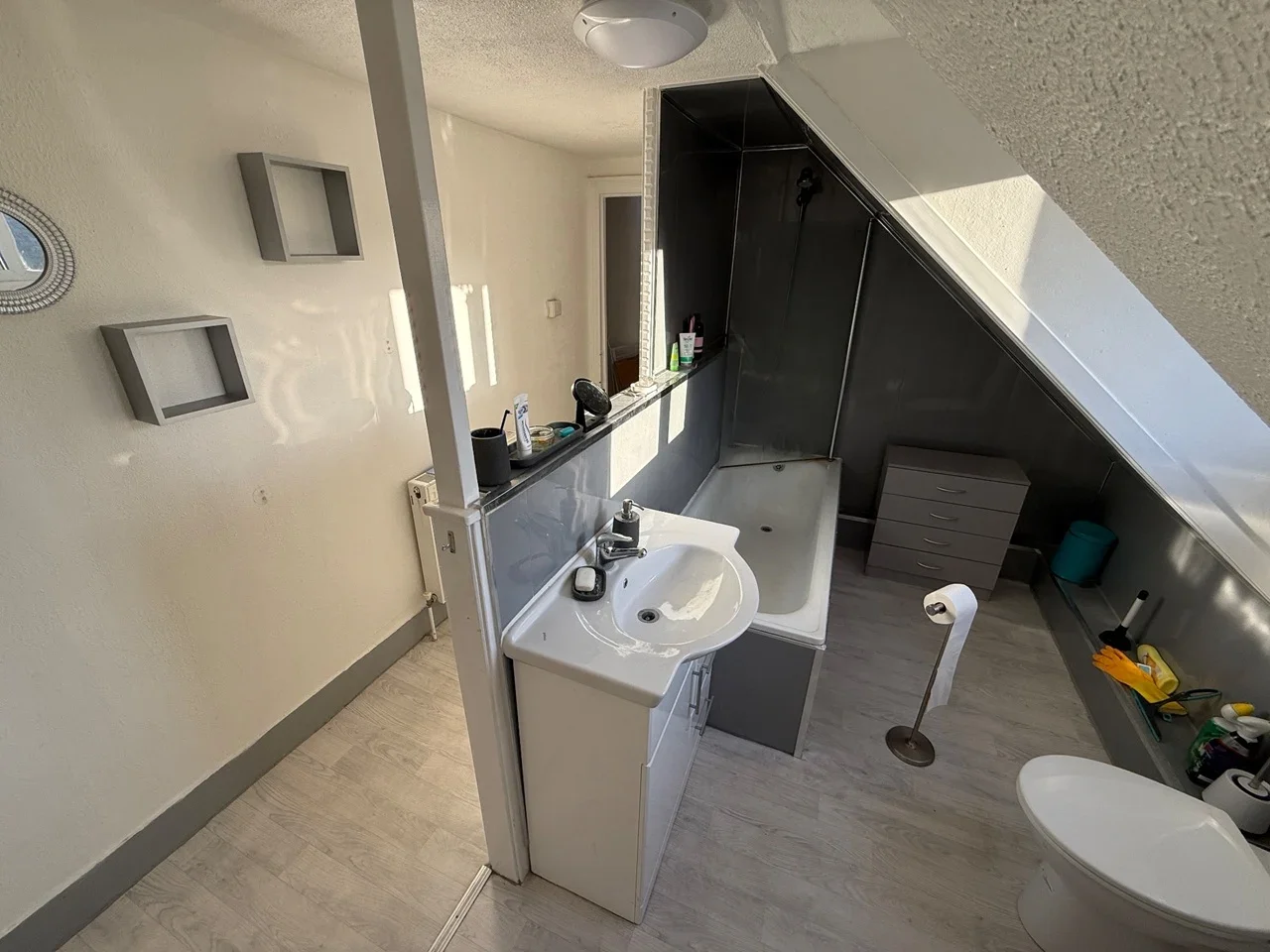 Room Petherton Road in Greater London