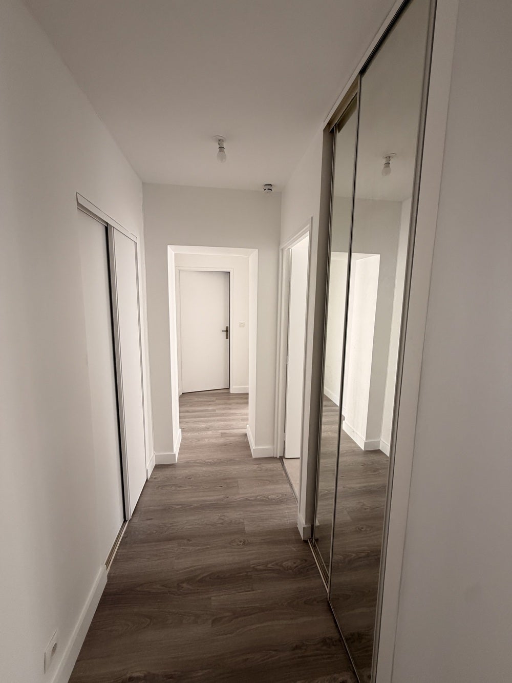 Flat Rue du Faubourg Saint-Denis in Paris