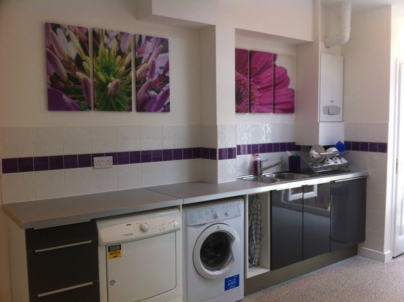 Room Wathen Road in Warwick