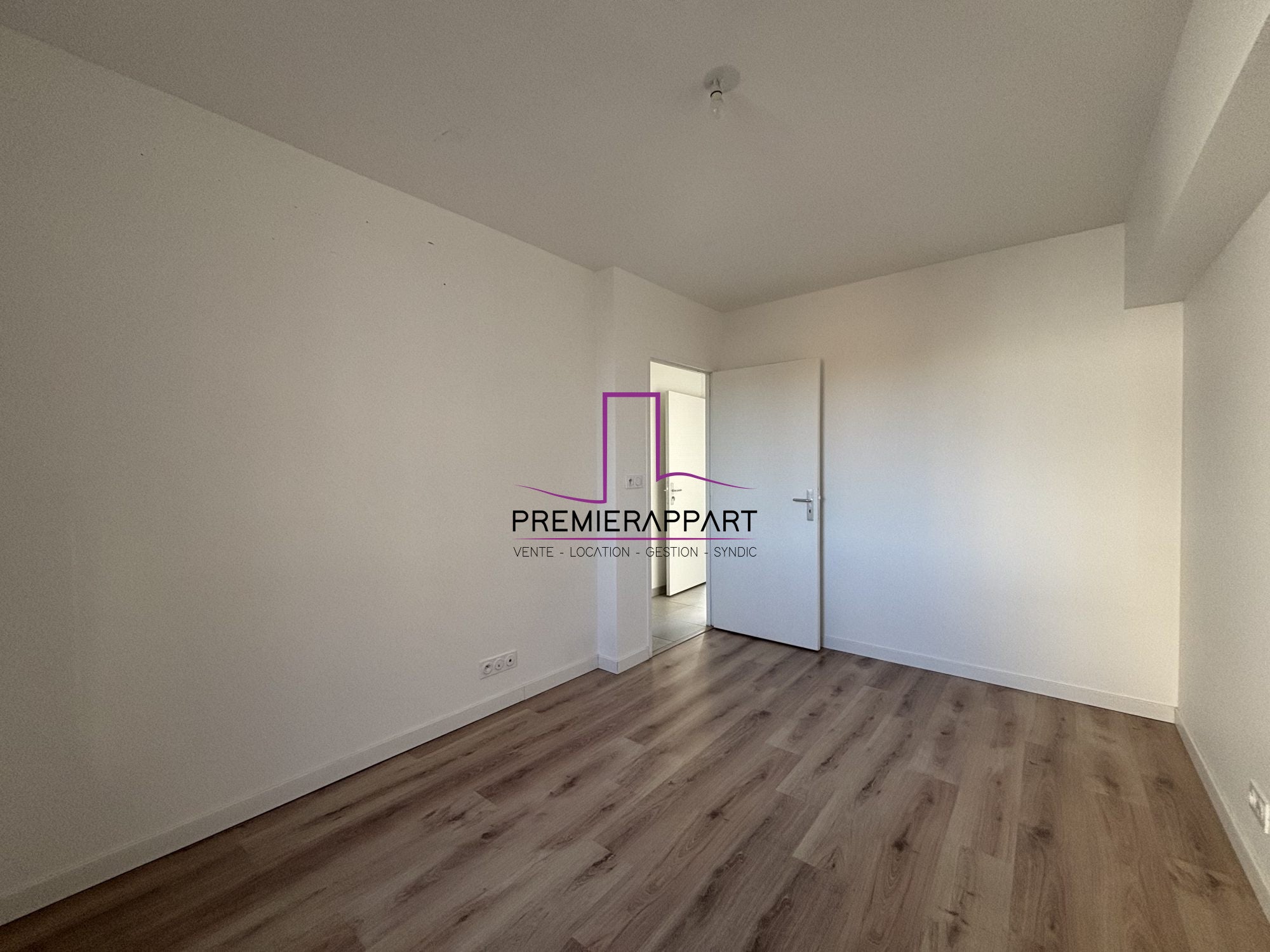 Flat Avenue Verbois in Houilles