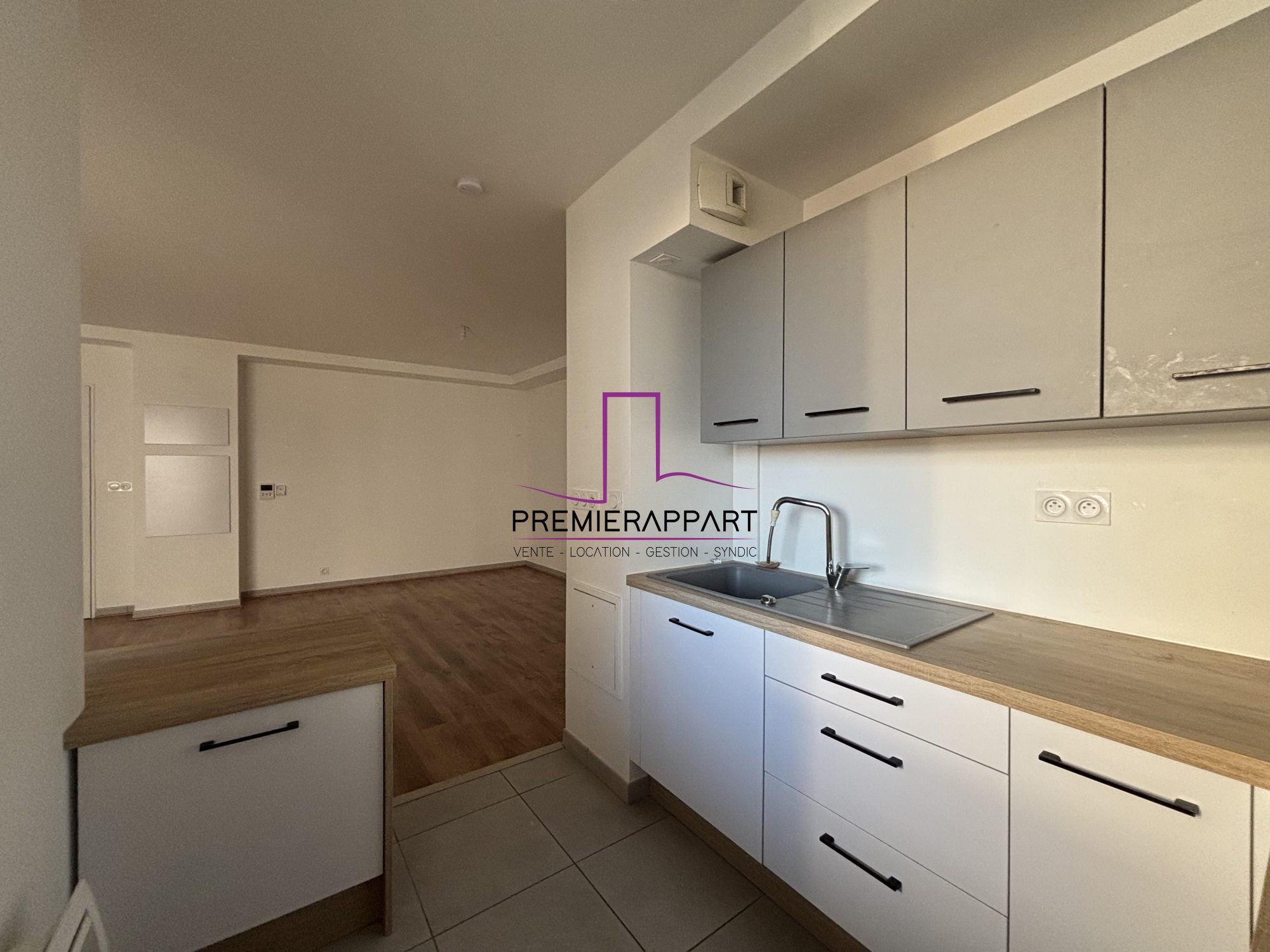 Appartement Avenue Verbois à Houilles
