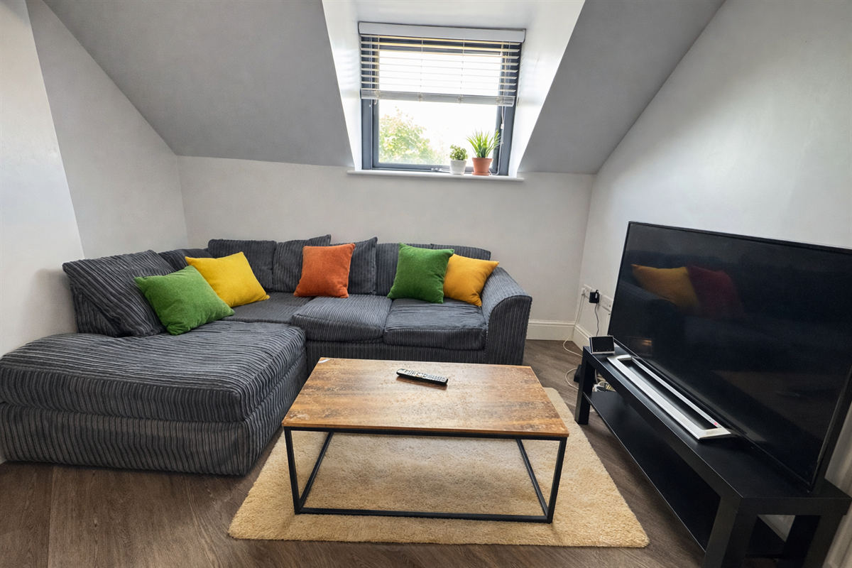 Flat Radcliffe Road in Rushcliffe