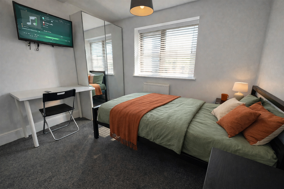 Flat Radcliffe Road in Rushcliffe