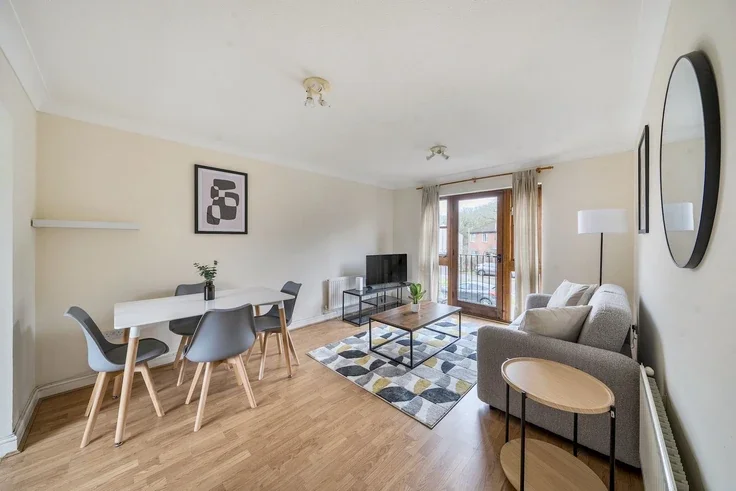 Flat Nuffield Road in Oxford