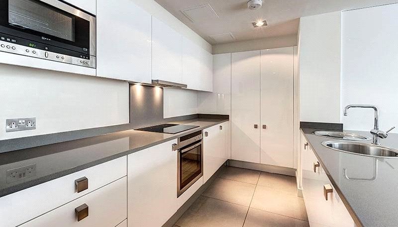 Flat Fulham Road in Greater London