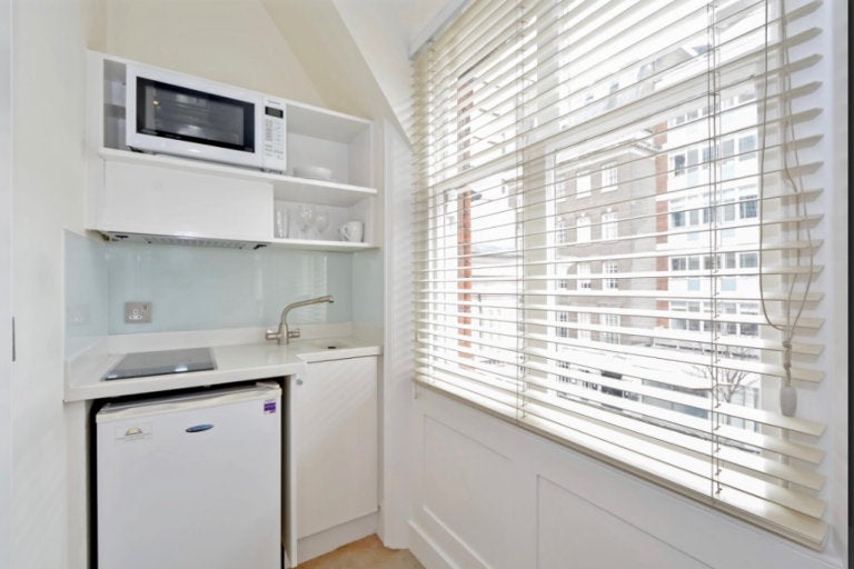 Flat Lower Belgrave Street in City of Westminster