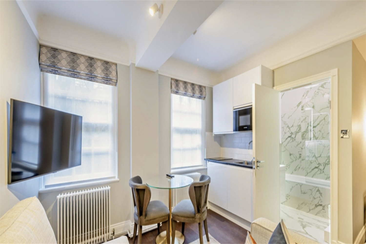 Flat Fulham Road in Greater London
