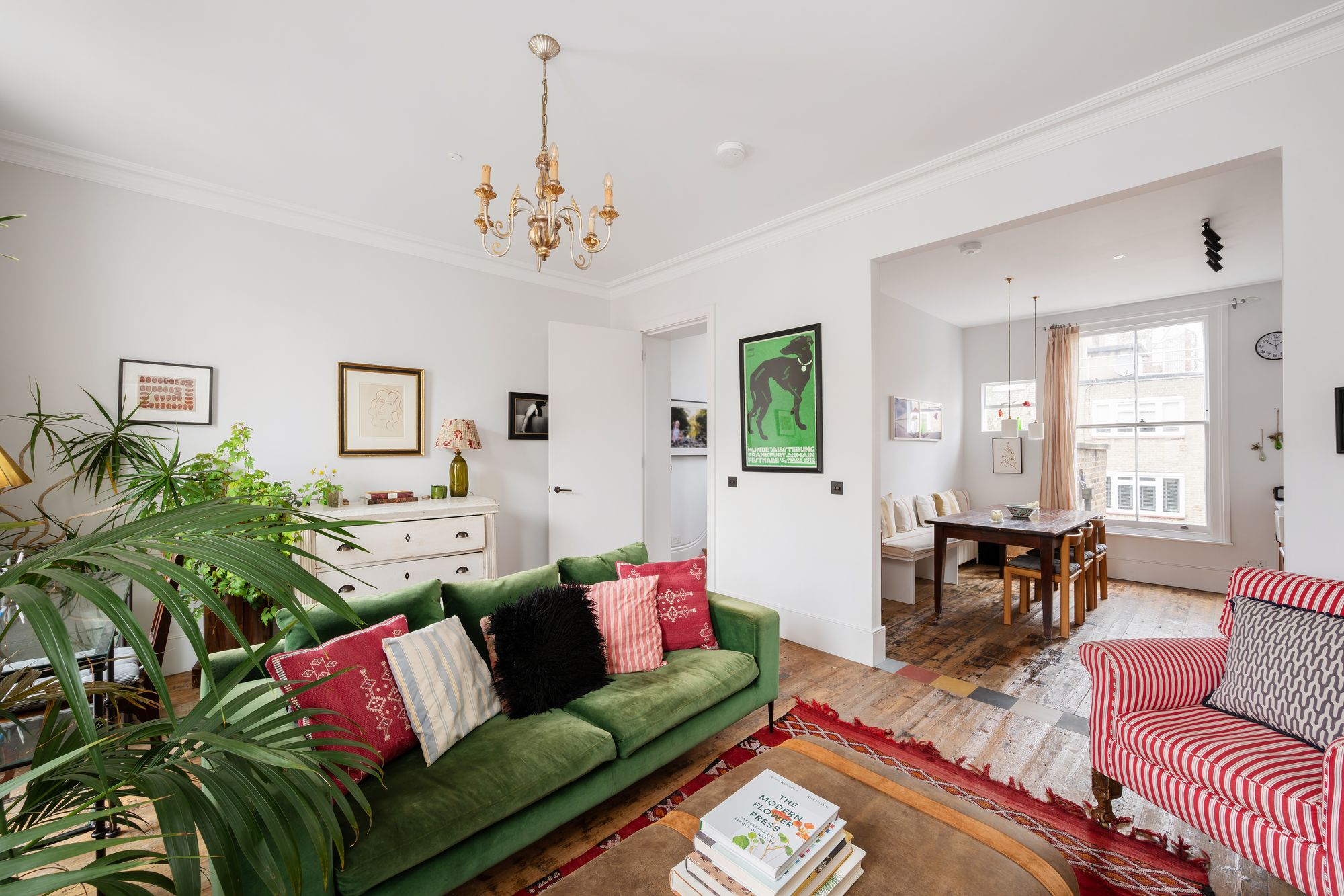 Flat Fellows Road in Greater London