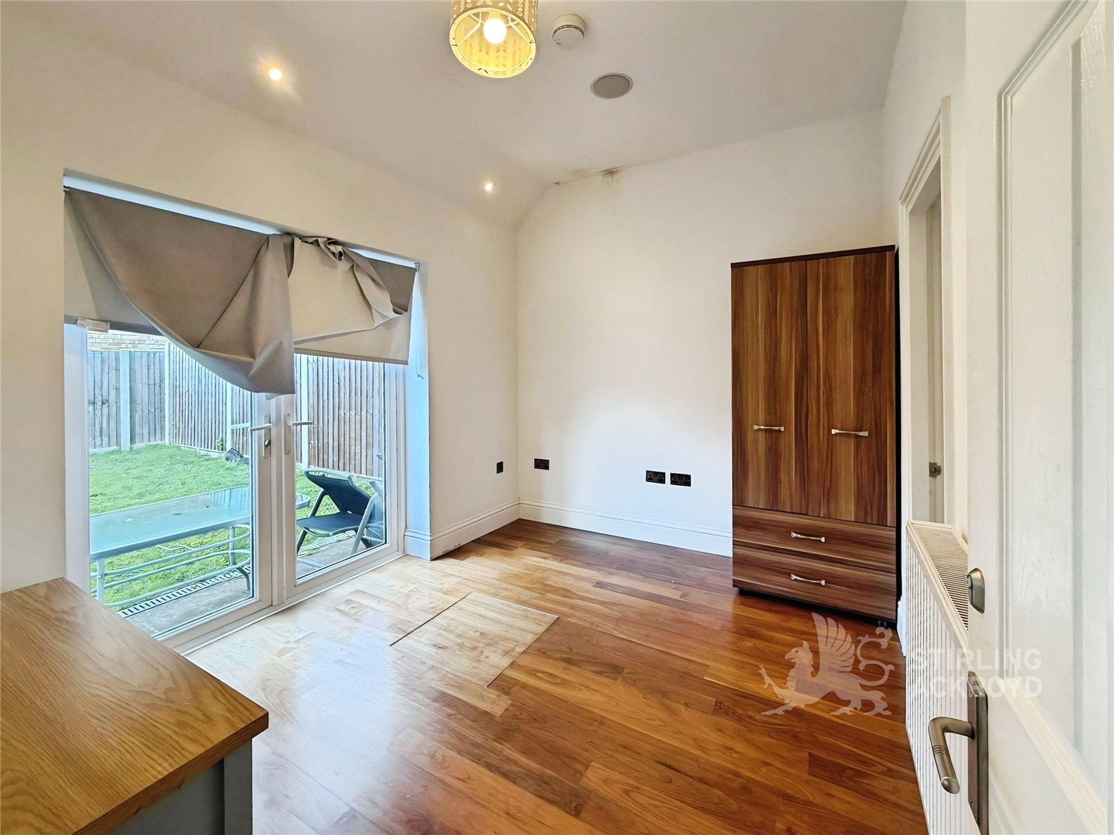 Room Nightingale Shott in Borough of Runnymede