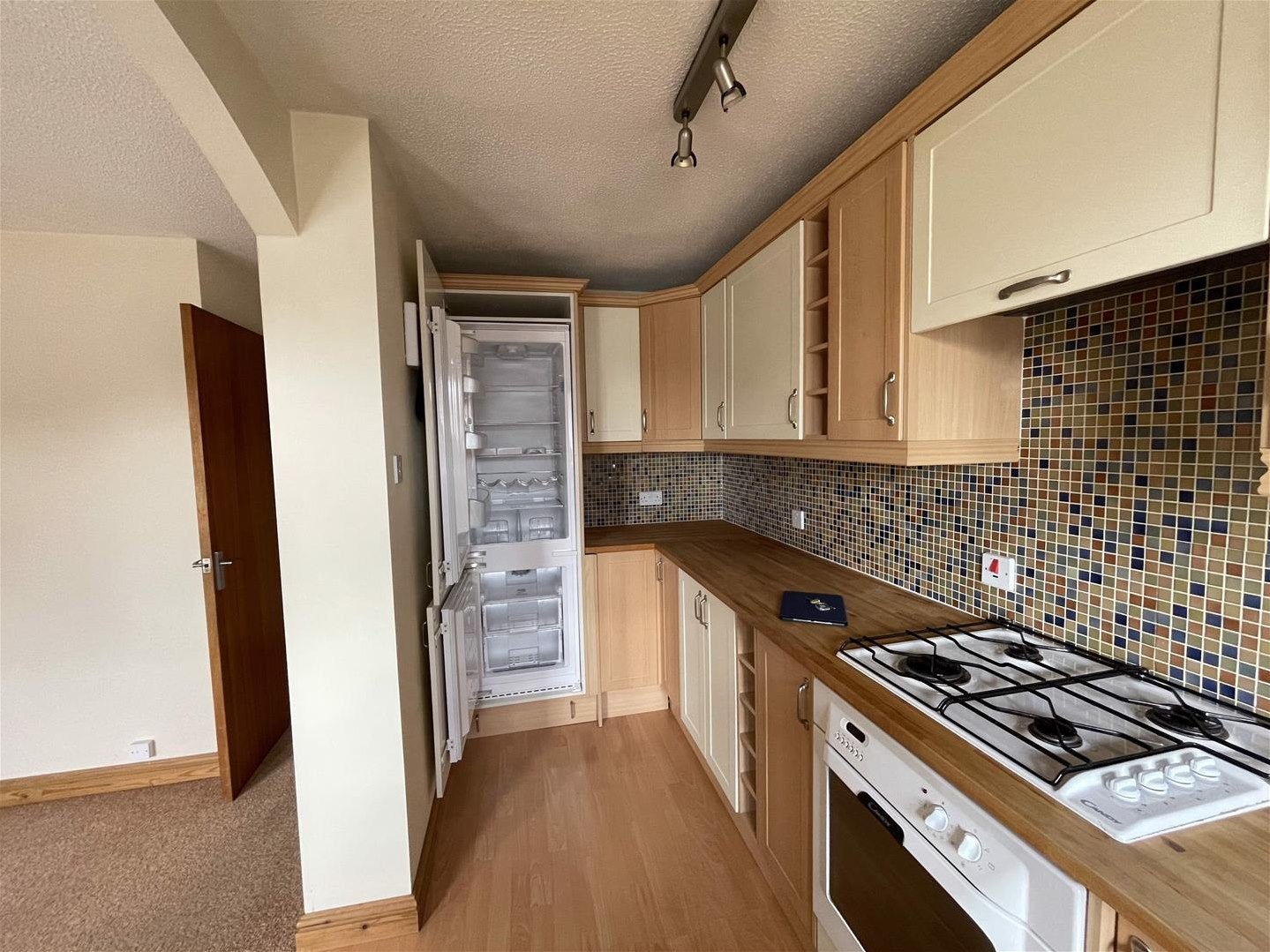 Flat Appletree Court in Weston-super-Mare