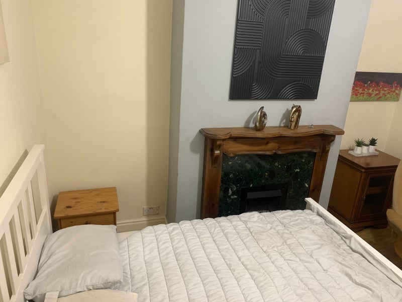 Room Hamilton Road in Coventry