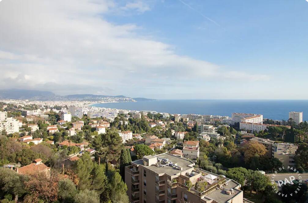 Room Avenue du Roi Robert in Nice