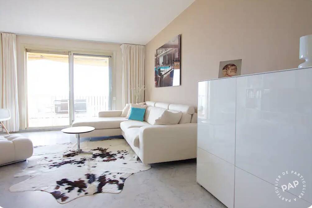 Room Avenue du Roi Robert in Nice