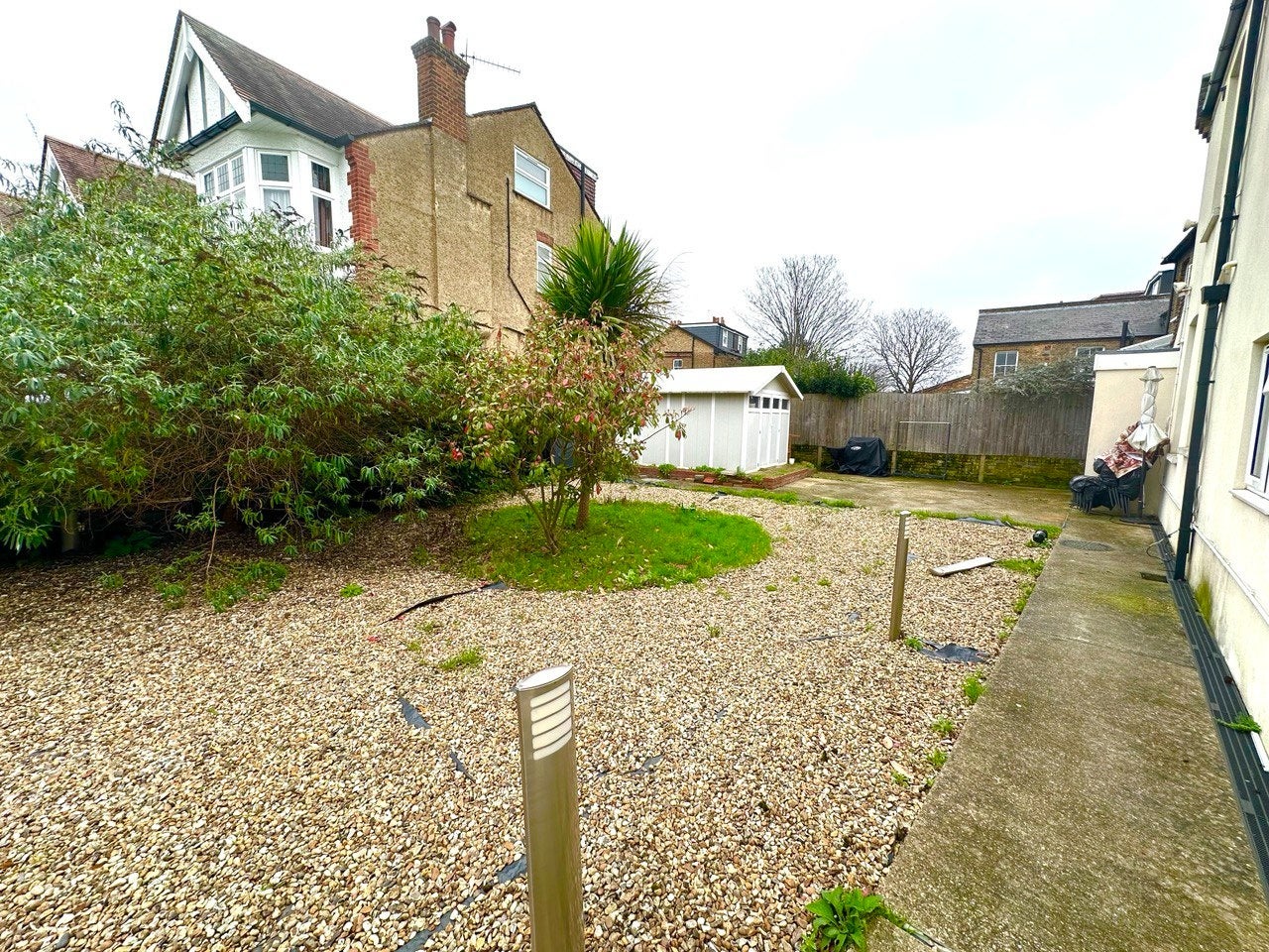 Flat Ranelagh Road in Greater London