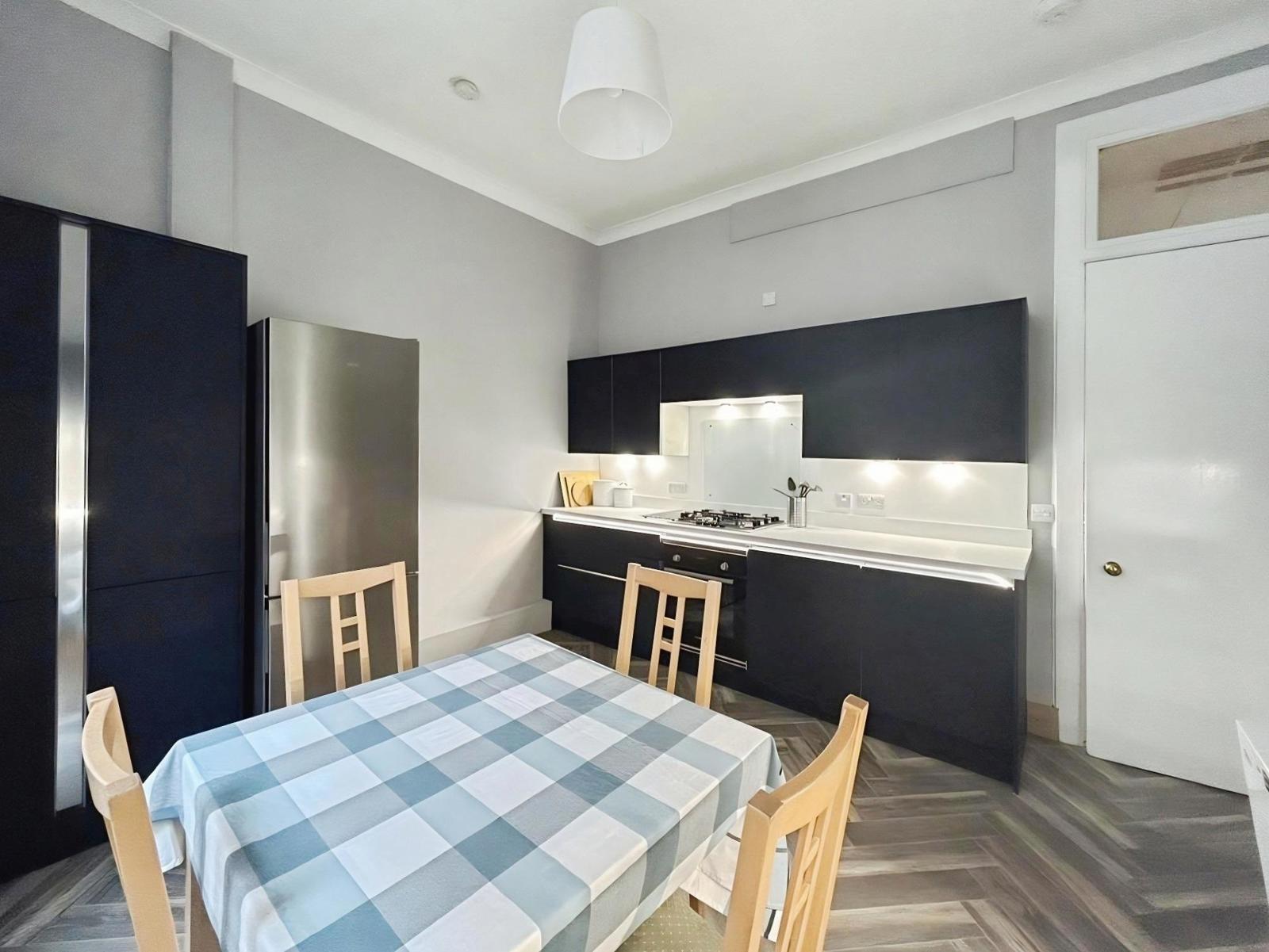 Flat Tarvit Street in City of Edinburgh